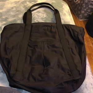 Lululemon Live Free Tote bag